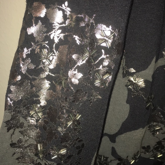 Express black beaded tank - Small - Picture 2 of 4